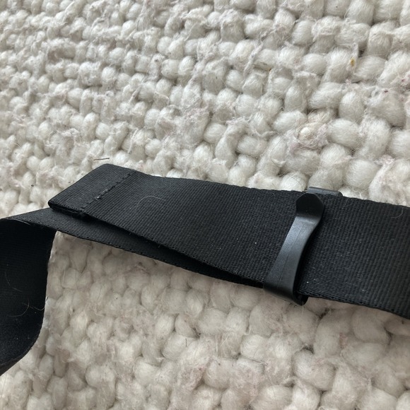 Herschel Supply Co. Adjustable Hoffman Hip Pack Belt Bag Floral Fanny Pack Cali - Picture 9 of 10